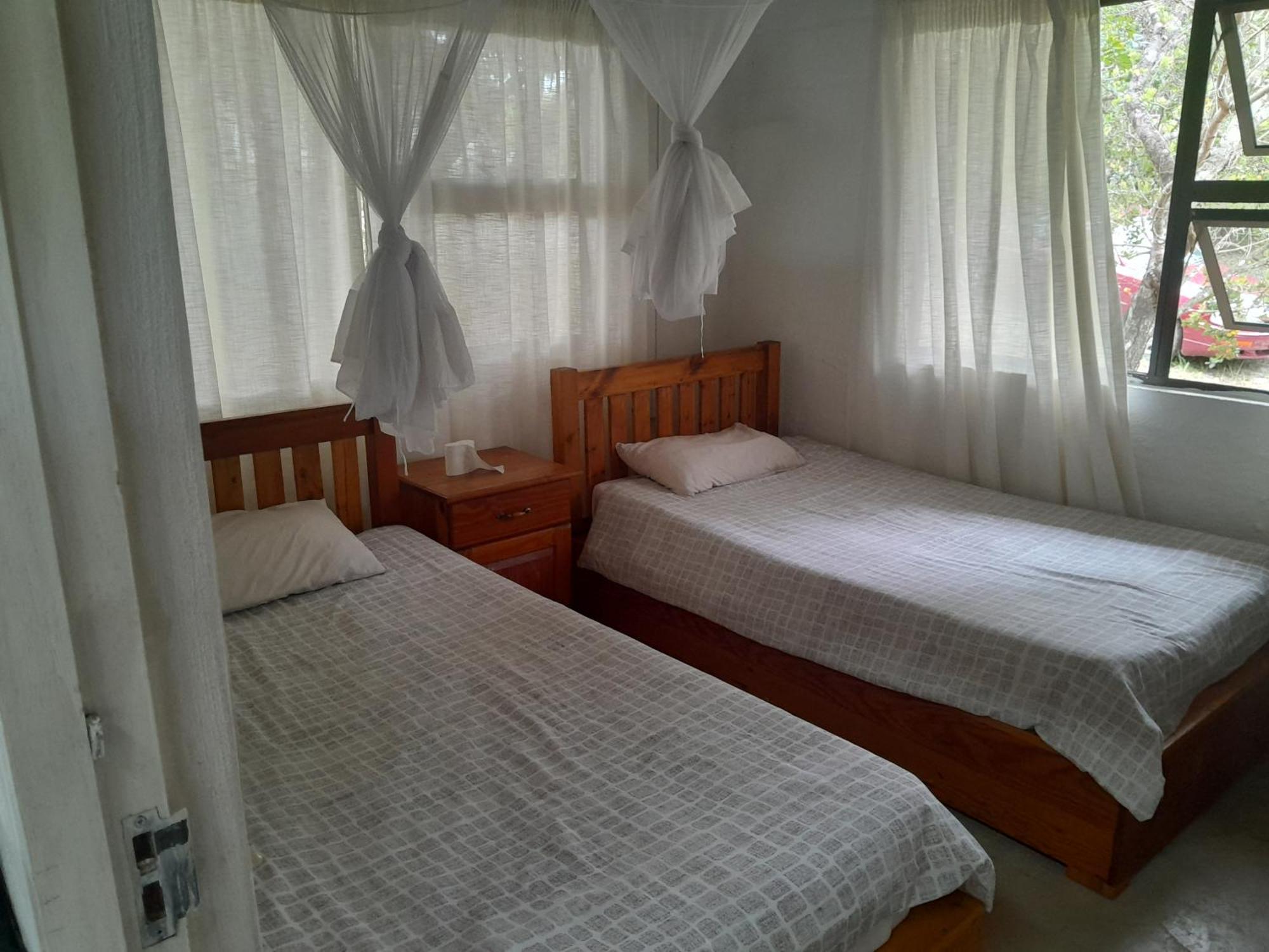 Lunamanzi Chalet